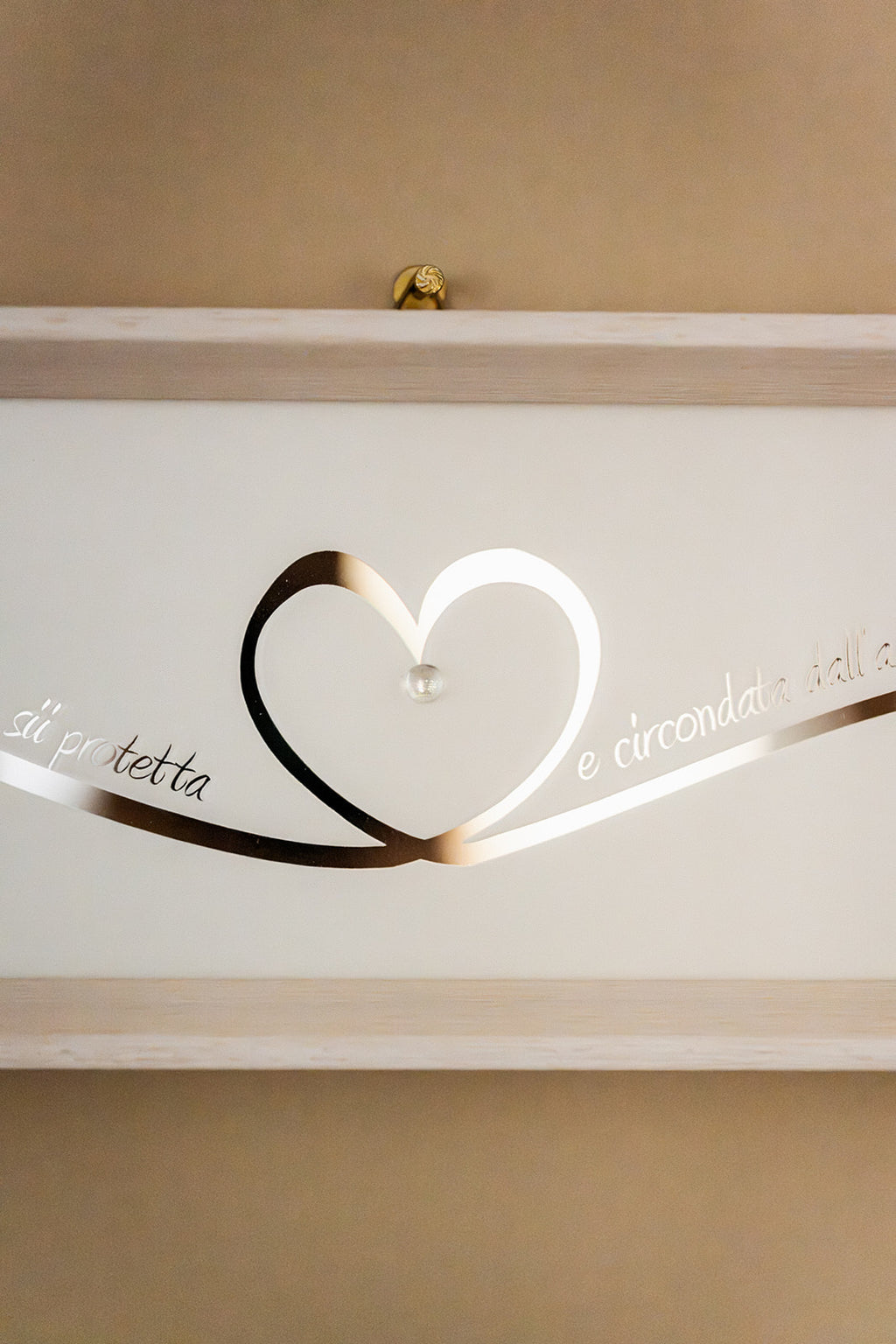 Quadro "Sii protetta/protetto e circondata/o dall'amore."