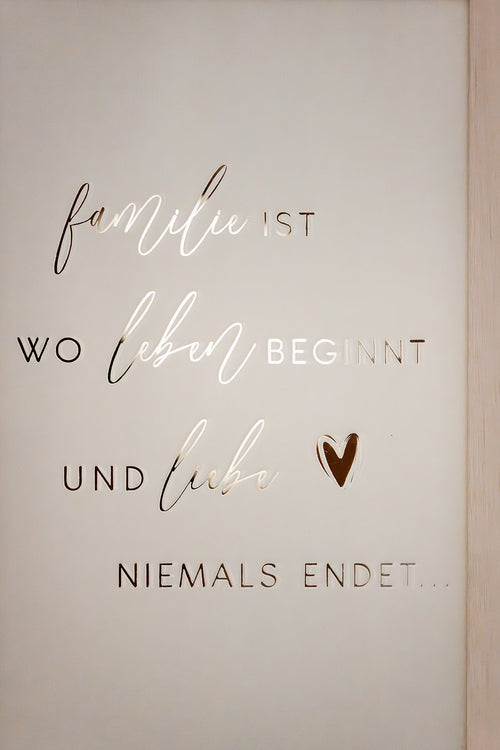 Bild "Familie ist, wo Leben beginnt"